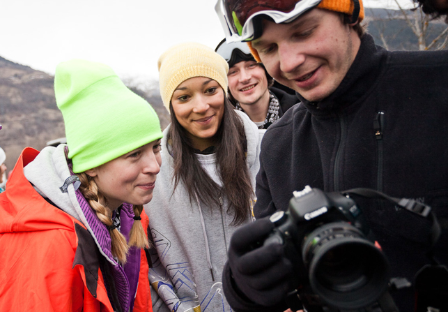 5 conseils pour shooter avec des filles en ski