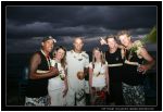 La bande autour de Mr Kelly Slater, qui remportera la comp�tition apr�s notre d�part