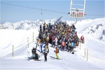 La queue au t�l�ski.