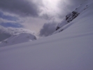 superbe couche de poudreuse toute fraîche en Suisse