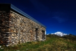 Une bergerie sur fond de Mont Blanc