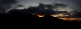 Le feu est dans la montagne !!