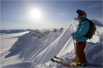 Seth Morrison surveille son nouveau snowpark.