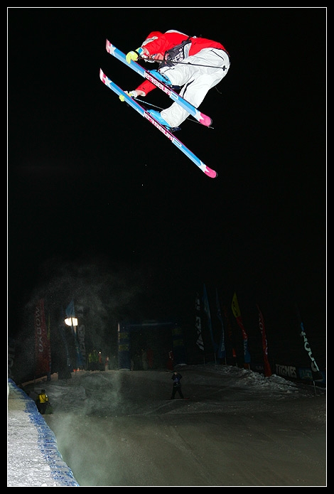 Mike Riddle de nuit