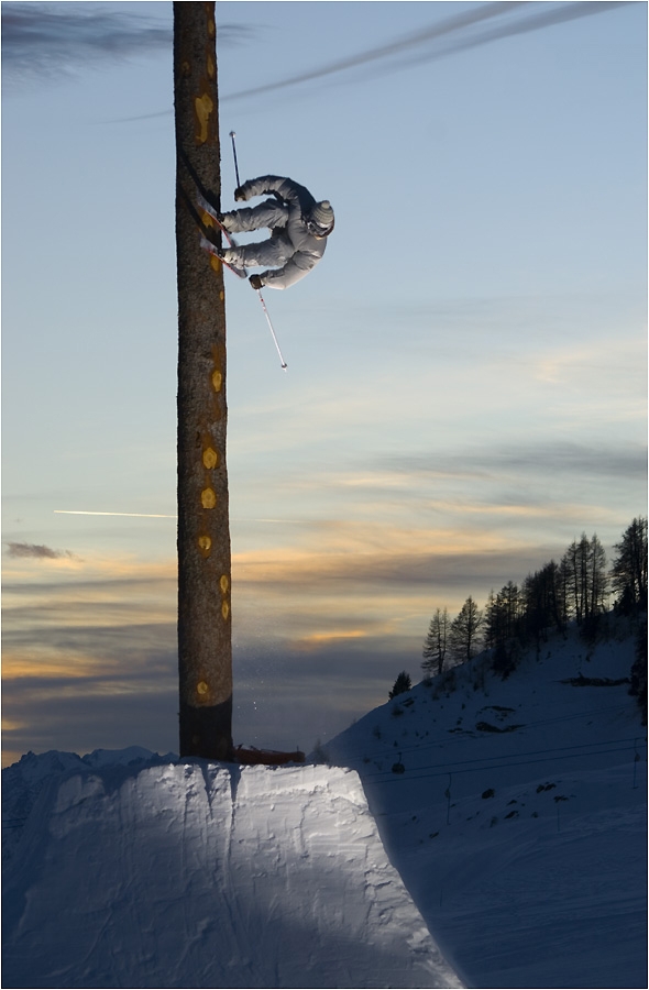 Coucher de soleil sur le primate.