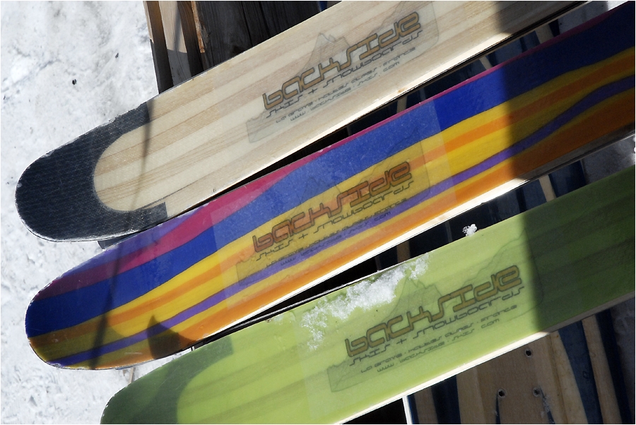 Les skis Backside.