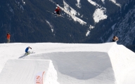 Tom tricotte et Vaillant fonce sur le step down