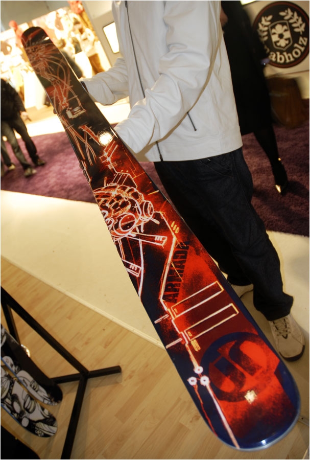 Le pro model JP vs. JR.