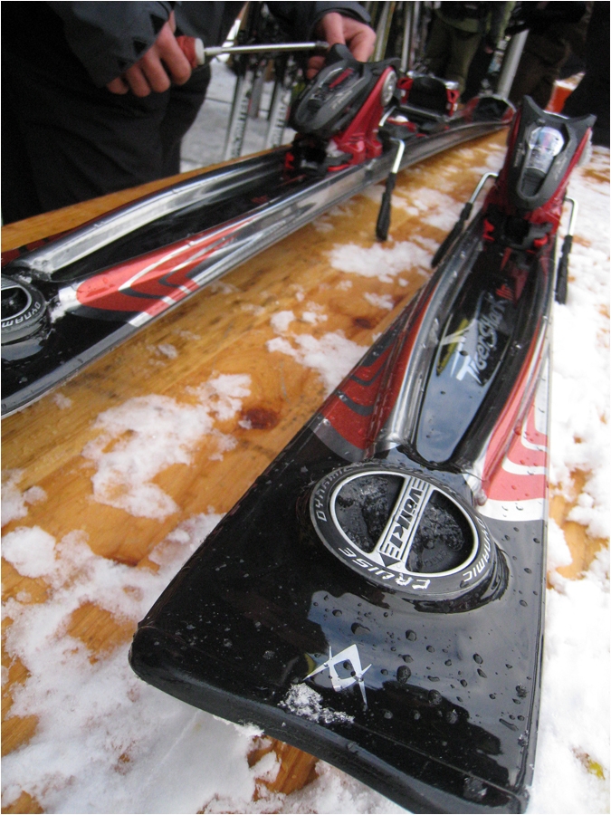 V&ouml;lkl : le Tiger Shark 11ft.