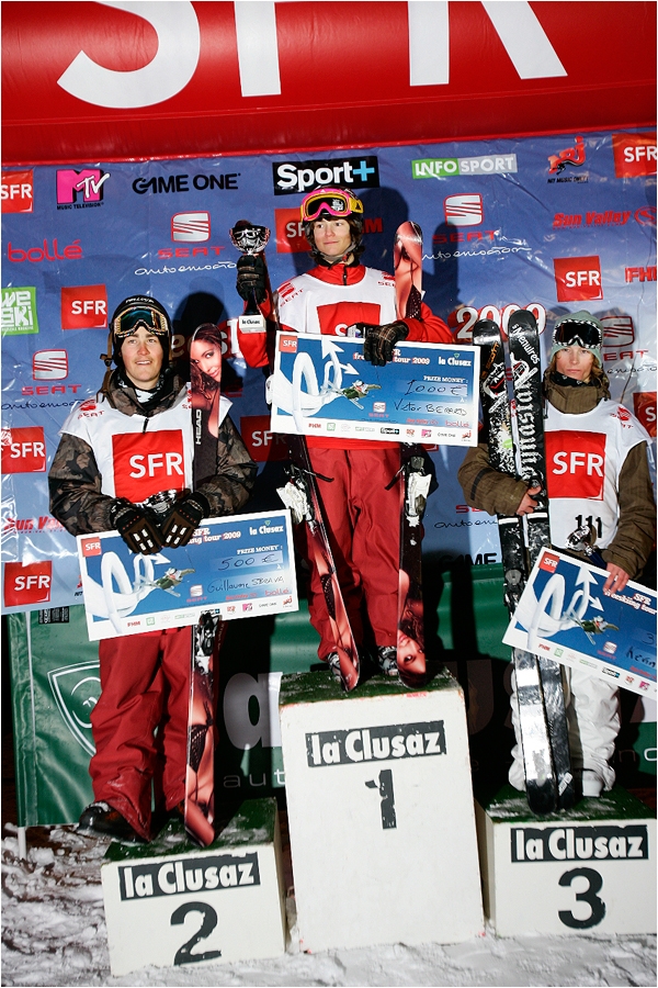 podium hommes.