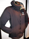 Arcteryx : veste légère et compressible Atom.