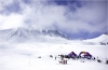 La face du Bécoin et le village promotionnel (©Vianney Tisseau/RedBullPhotofiles).