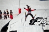On peut sauter comme un sac sur le big air bag.