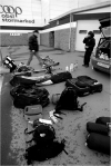 Tromsö (Norvège) - 2004. François Allard et Sami Ferrari après une semaine de rando dans les Alpes de Lyngen... avec pour seul topo une carte routière. 