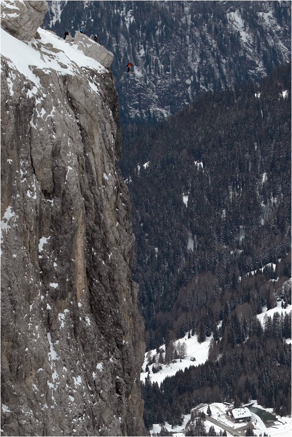 Le record du monde de ski base dans les Dolomites 