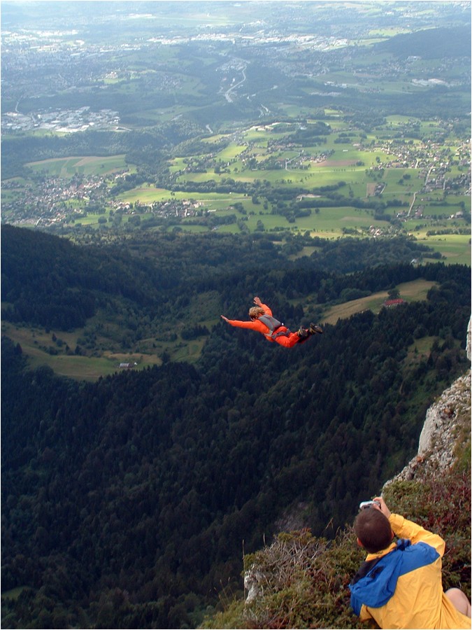 Premi&egrave;re saison de base jump 