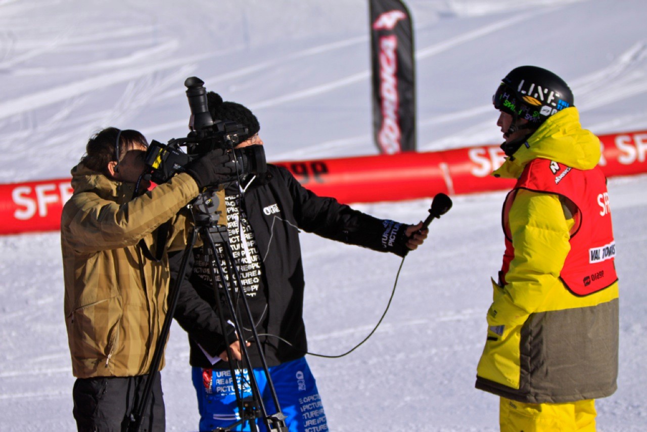 Julien Eustache en pleine interview