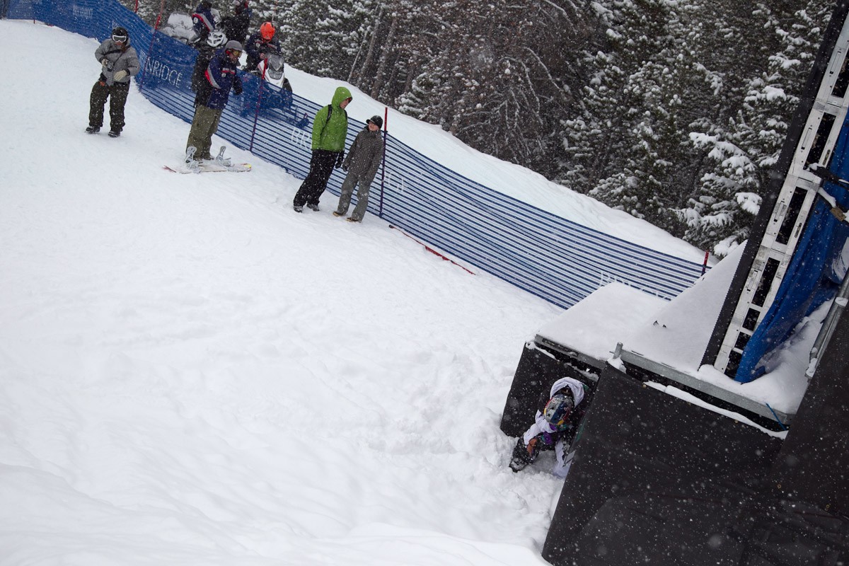 moment de solitude pour Simon, quelques secondes apr&egrave;s son premier run