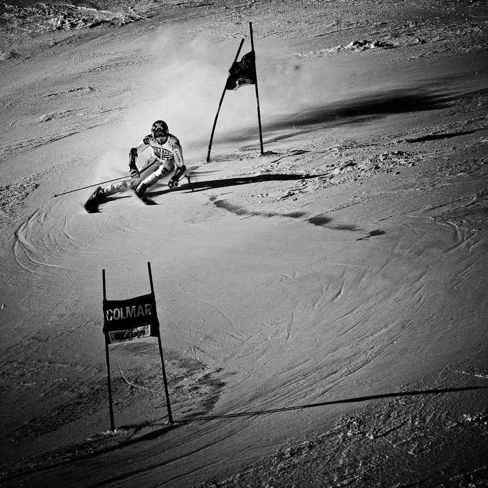 Hannes Reichelt, crit&eacute;rium de Val d'Is&egrave;re 2010 Super G. Le petit truc pour celle-ci, c'est qu'elle est prise depuis le t&eacute;l&eacute;si&egrave;ge !