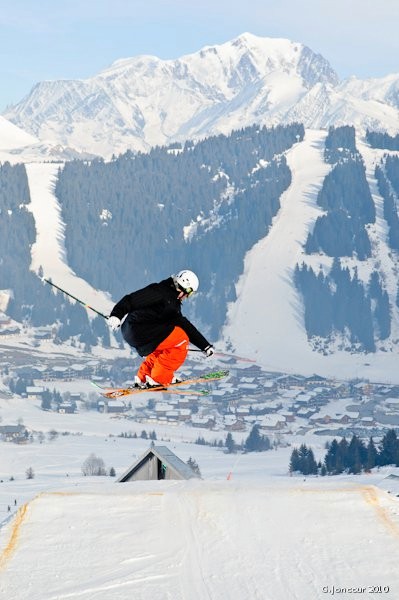 Gap to down rail