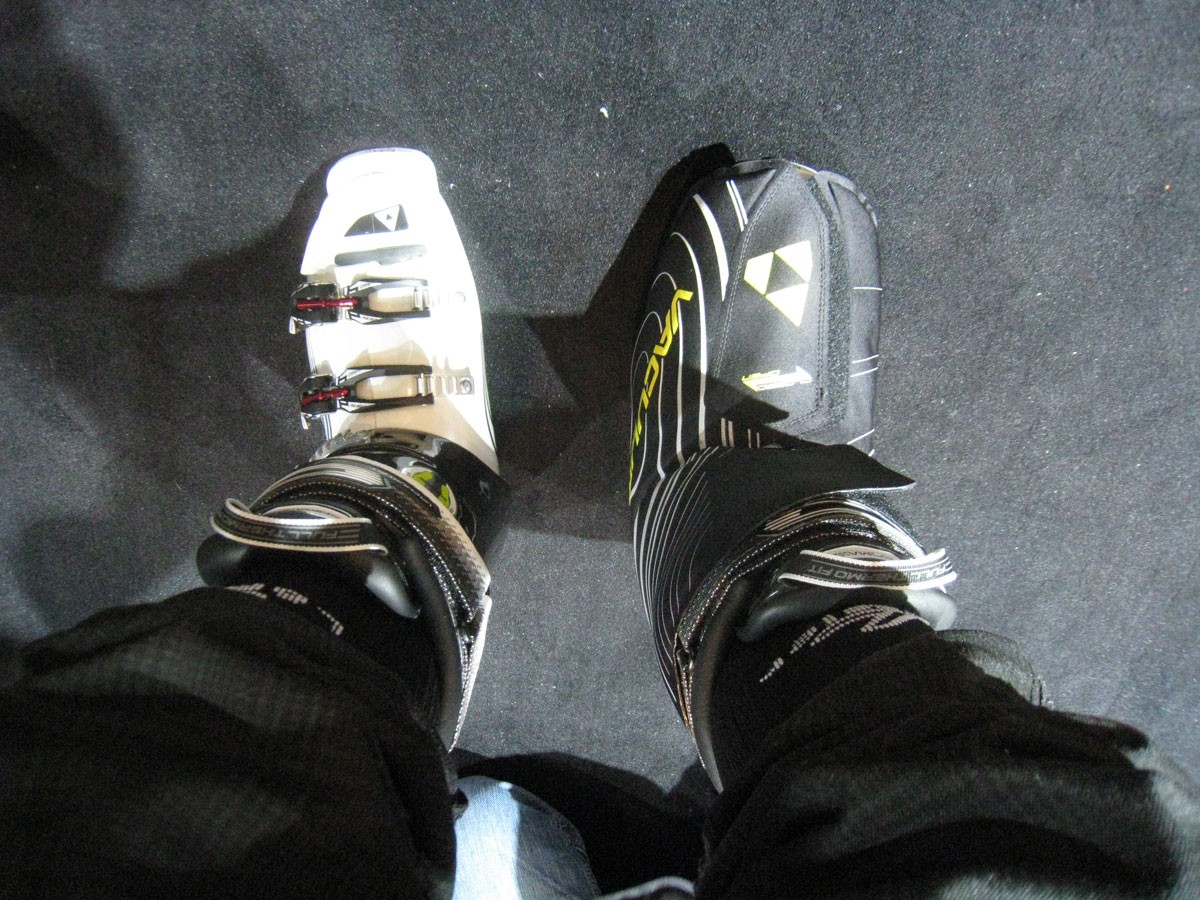 La chaussure chaude est mise dans un manchon