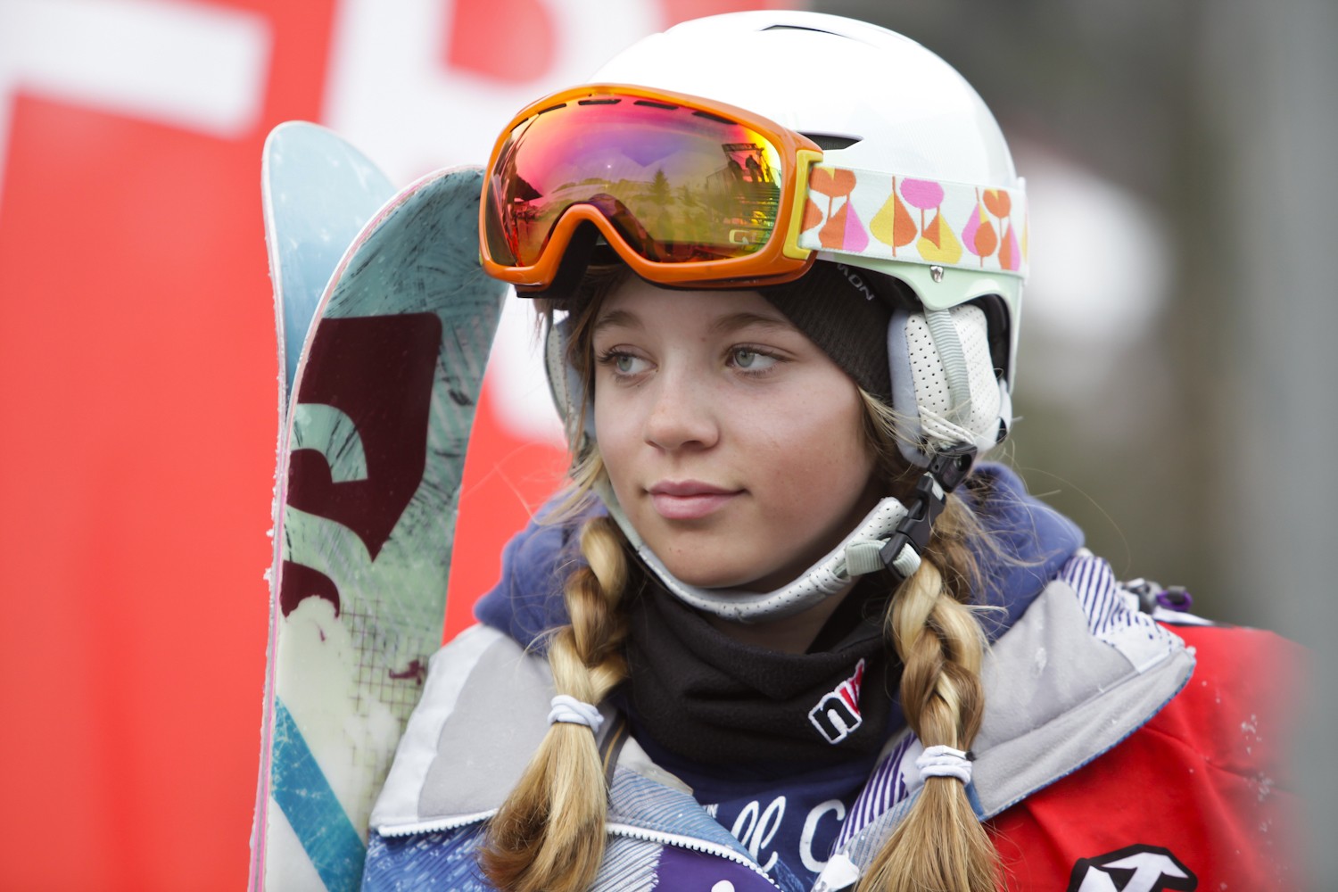 Emma Hogland...comme un air de famille avec Lucas Hogland