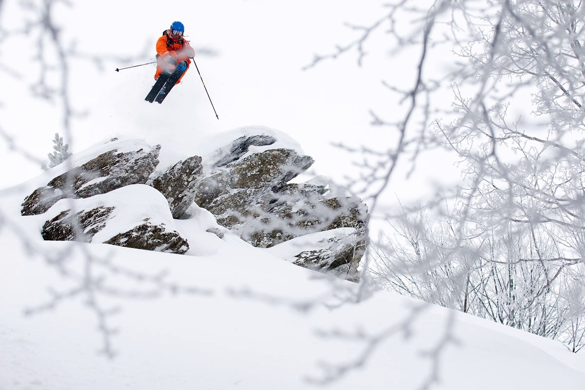 A Limone (Italie) pour le tournage d'un Freeski TV, nous avons eu la poudreuse la plus profonde de la saison - 2010.