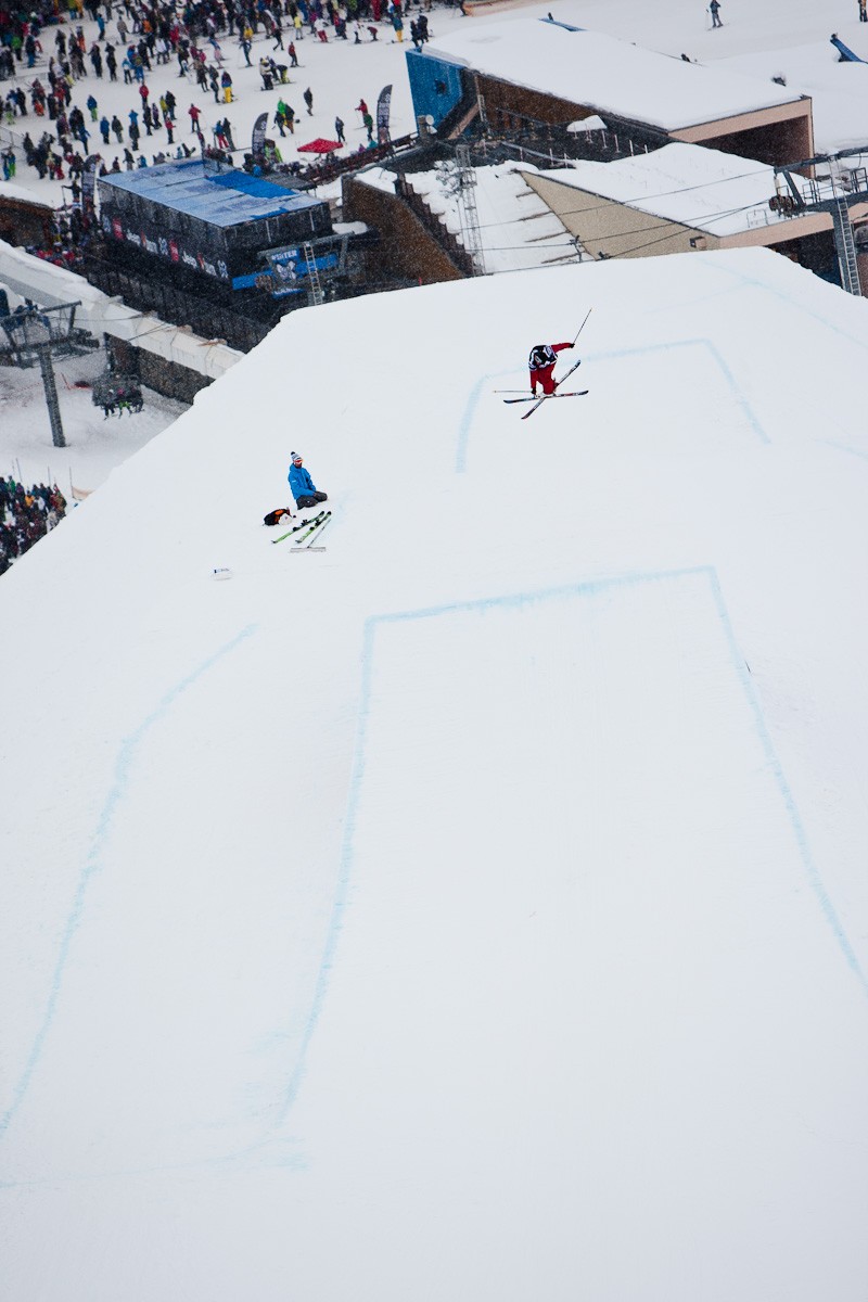 Ashley Battersby apr&egrave;s sa chute...