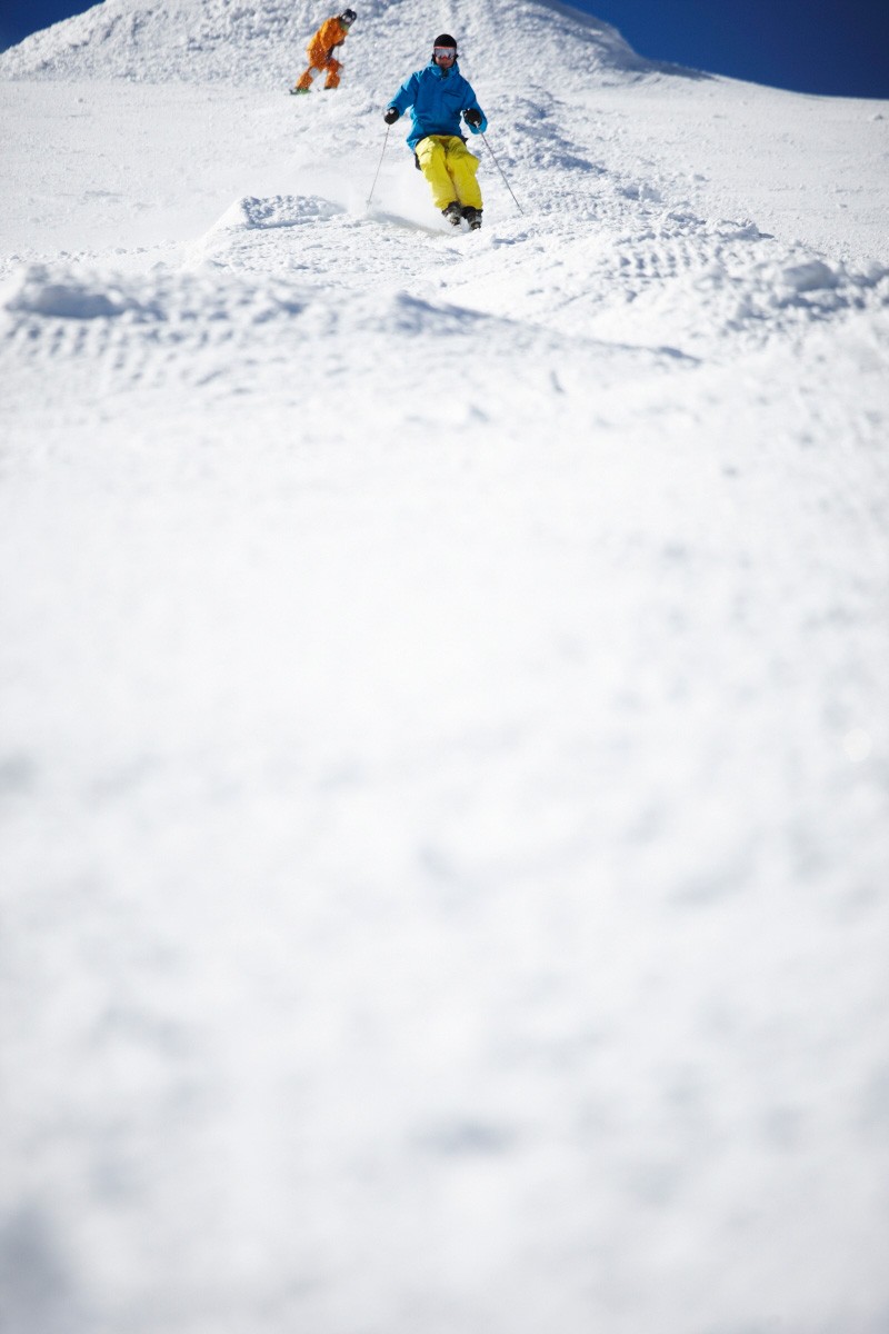 Dans les bosses, son premier amour; &agrave; Tignes en novembre 2010.