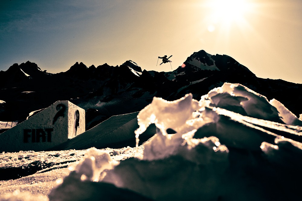 Anti Ollila, dub 10 tail, sur le glacier de Kaunertal pour le shooting Legs of Steel.