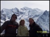 L'équipe avec le mont Blanc.