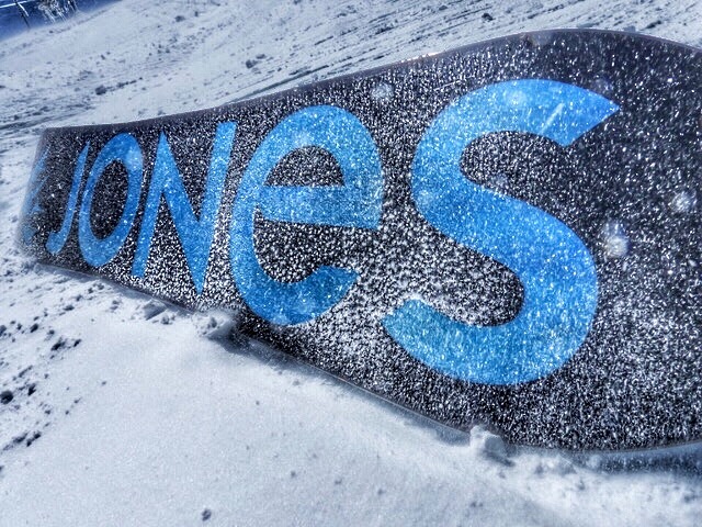 Jones Snowboards Explorer