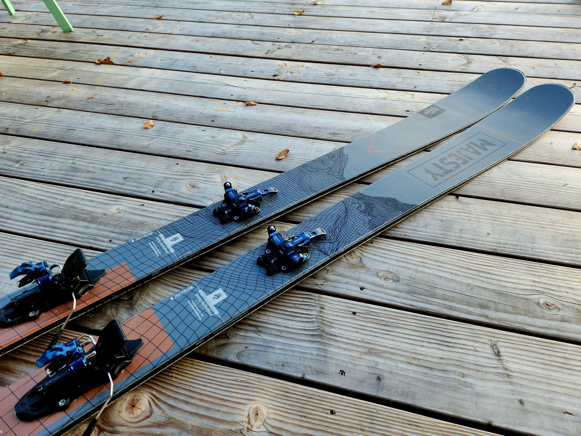 Majesty Superpatrol carbon
