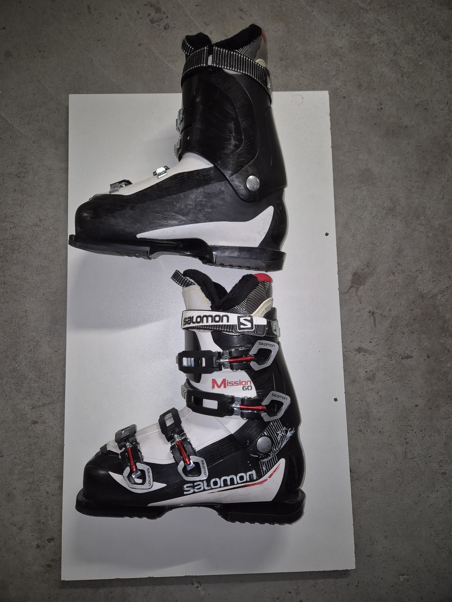 Salomon Mission 60