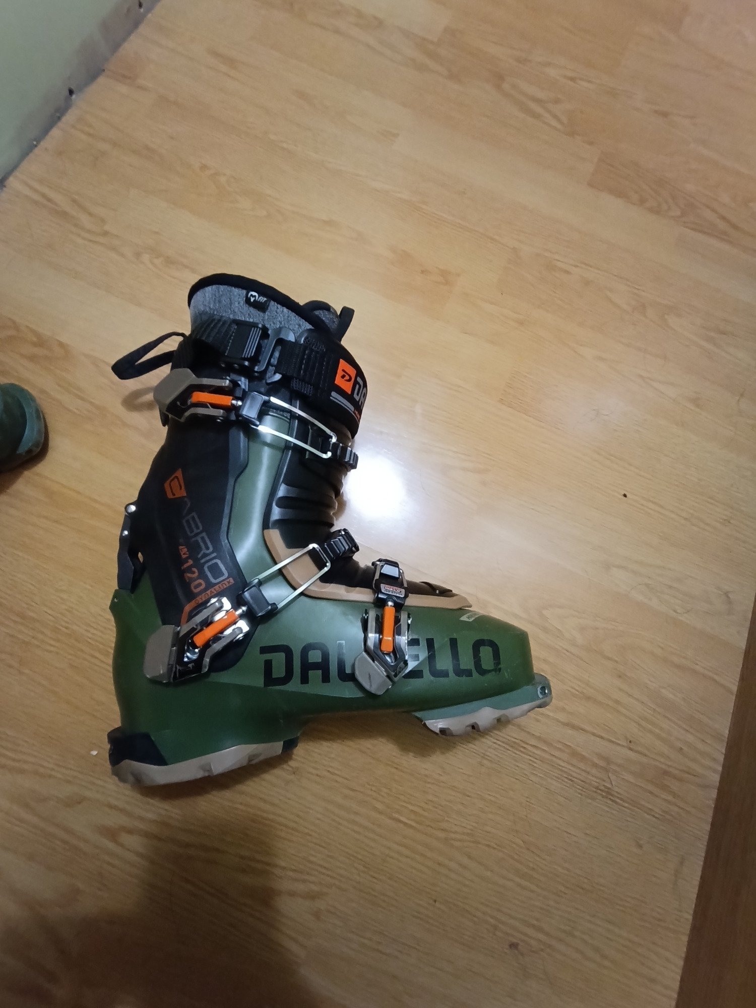 Dalbello cabrio lv free 120