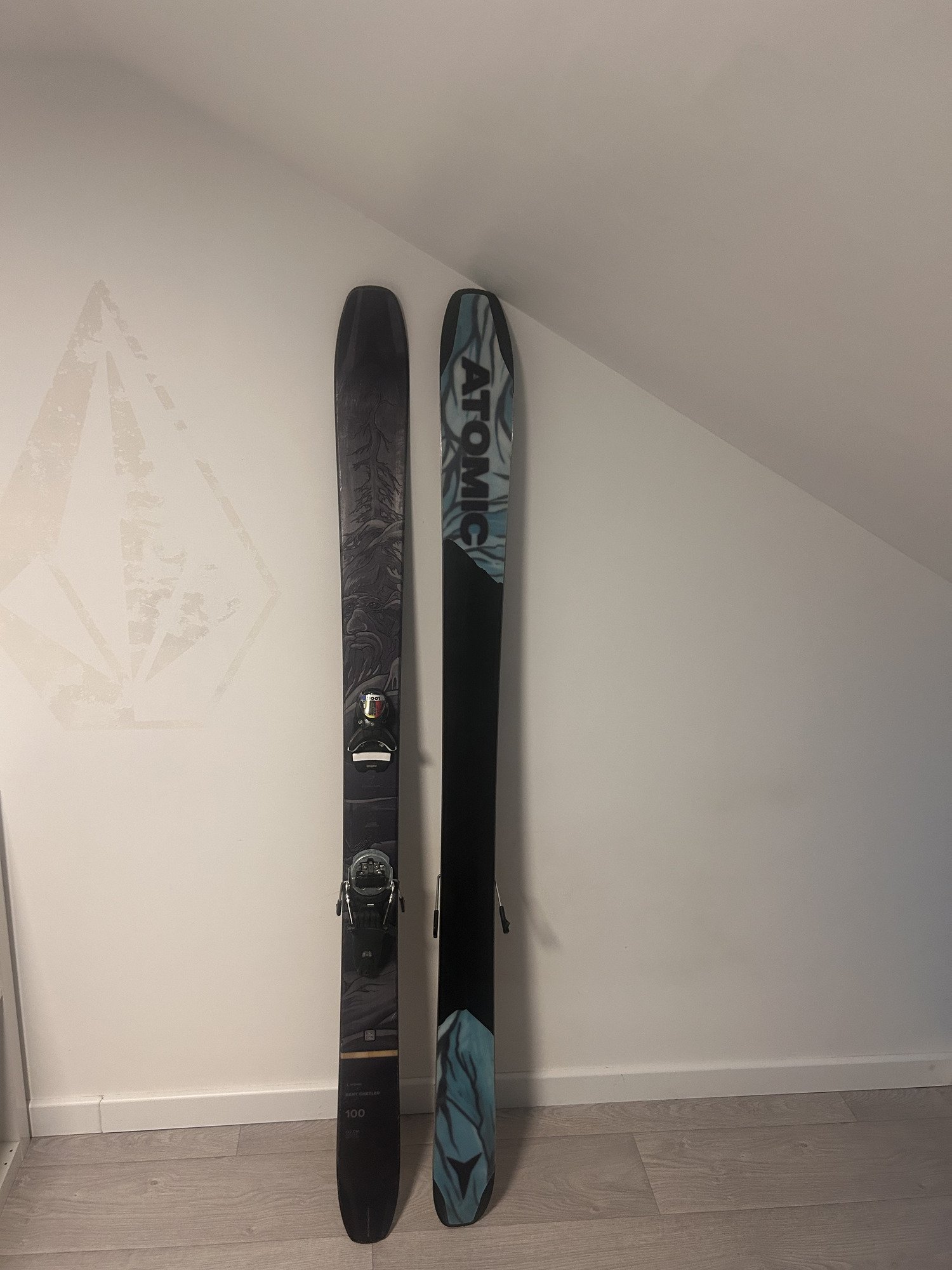 Atomic Bent Chelter 100