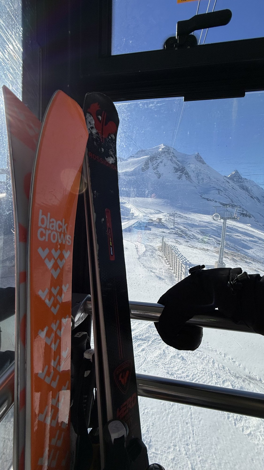 BLACKS CROWS Mirus cor