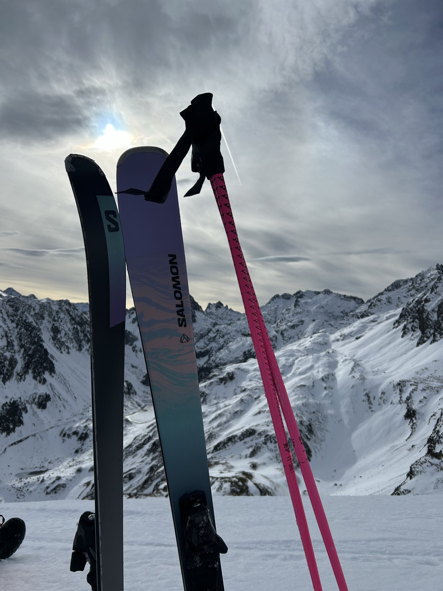 Salomon Stance 84