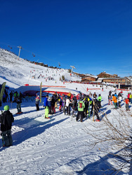 Poudreuse, puis dur, puis très dur, puis glace 