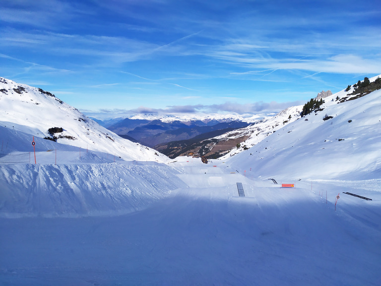 éclaircies tardives sur Meribel