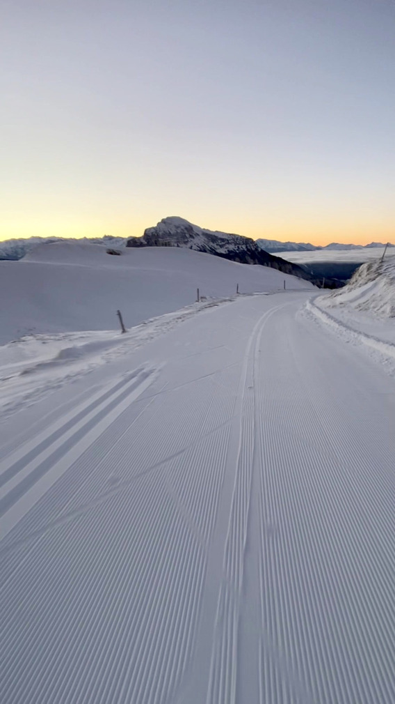 Lever de soleil au Charmant Som en skating