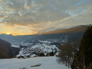 Il en manque bien  64 cm