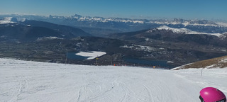 Soleil, bonne neige, peu de monde et m&ecirc;me un tour de motoneige jo&euml;ring