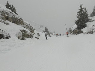 glace, touristes et (quelques) flocons à l'Alpe d'Huez