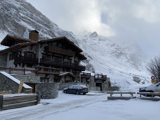Quelques cm de fraiche du bon ski de piste en perspective