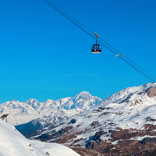 Encore de quoi !  au Pays désert avant la tempête