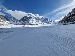 La vallée blanche, noir de monde 