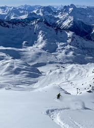 Très certainement la plus belle journée de poudre de la saison !