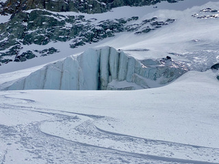 Magie des glaciers; L'aiguille de Péclet nous a comblés