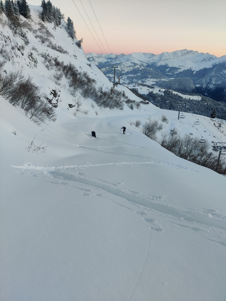 Belle poudre à Samoëns 